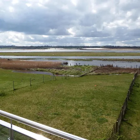 Sterntaucher דירה הוווכט